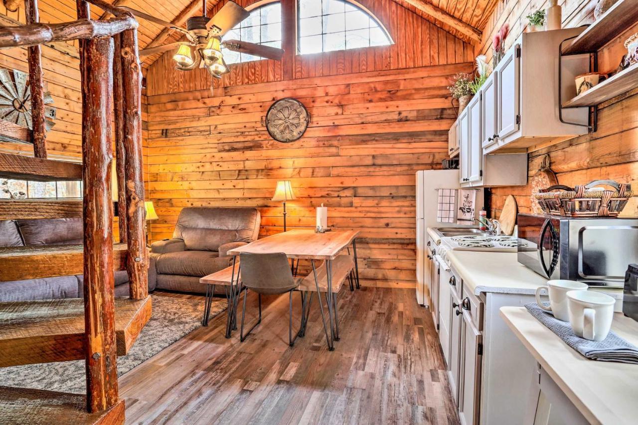 Broken Bow Log Cabin With Fire Pit, Pond, And Deck! Exterior photo
