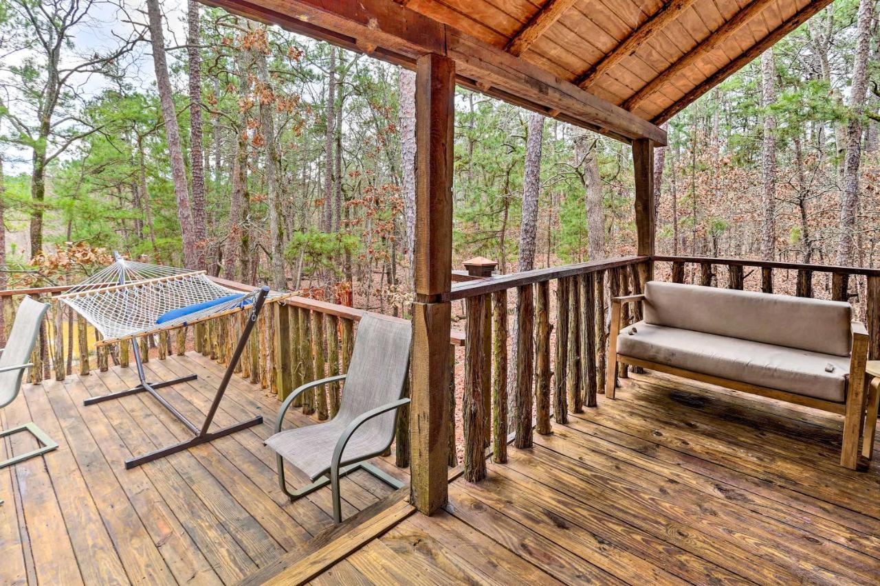Broken Bow Log Cabin With Fire Pit, Pond, And Deck! Exterior photo
